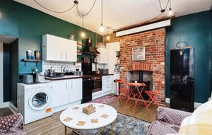 Fitted Kitchen- click for photo gallery